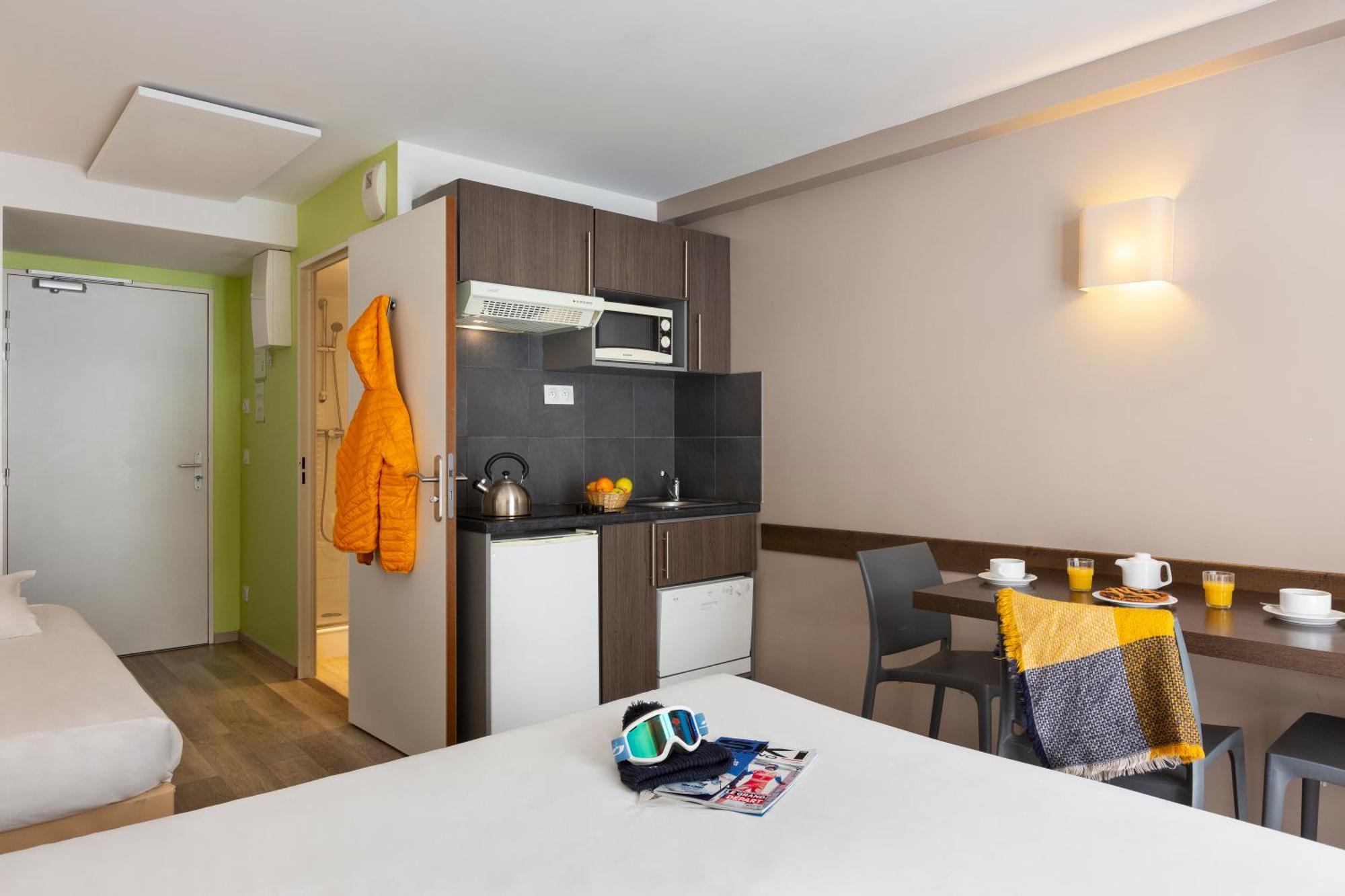 Sowell Residences Pierre Blanche Saint-Martin-de-Belleville Exterior photo